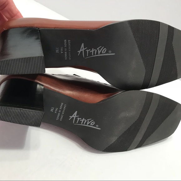 Artiva “Tala” Brown Leather Size 7M Booties - Picture 7 of 8